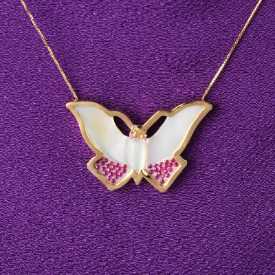 ゴールデンバタフライ（Golden Butterfly)